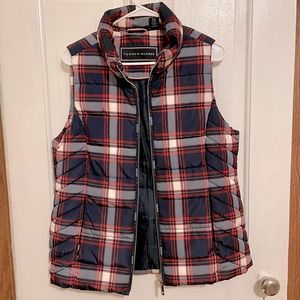 Plaid Tommy Hilfiger Puffy Vest in Excellent Condition